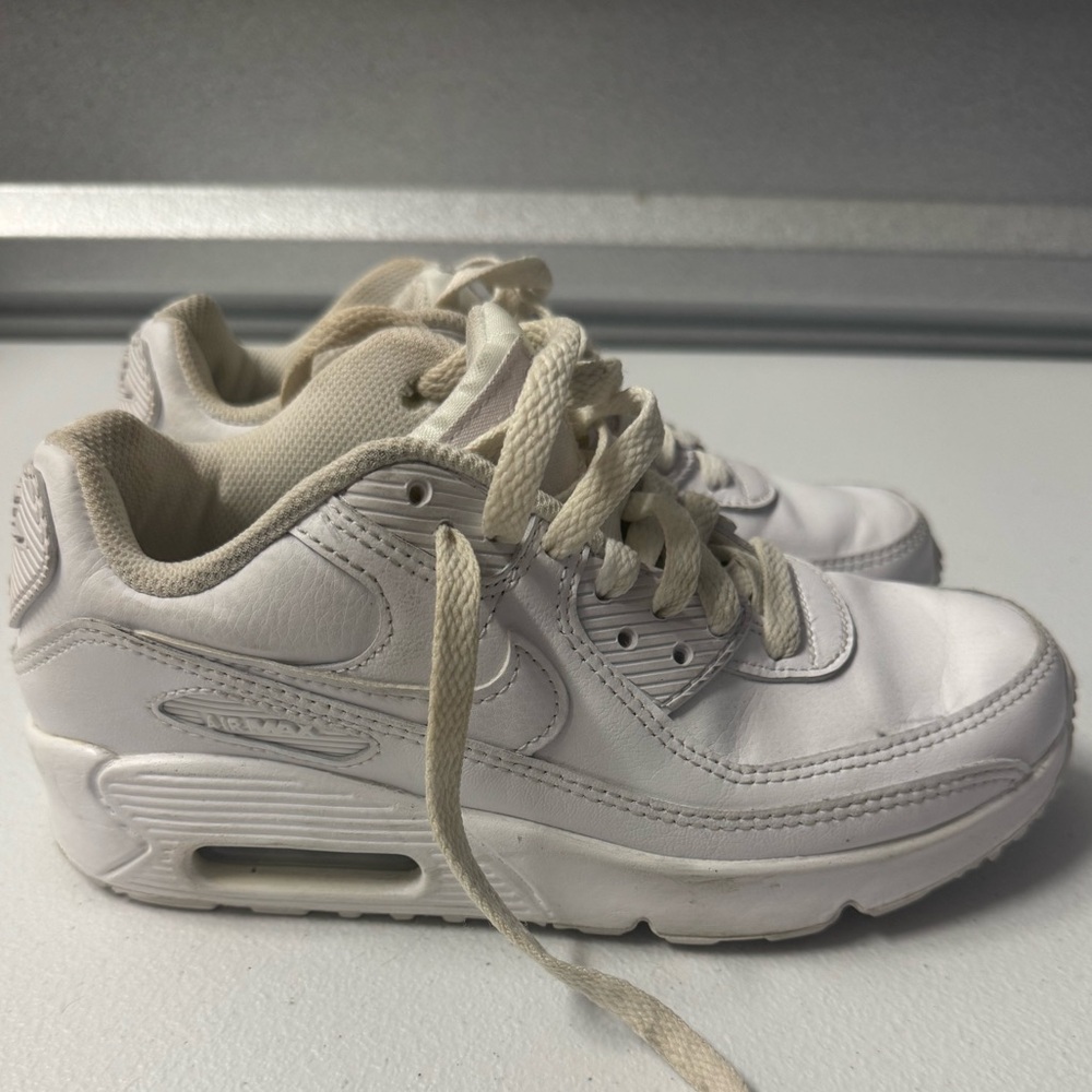 Nike Air Max 90 Kids Sneakers size 3.5Y